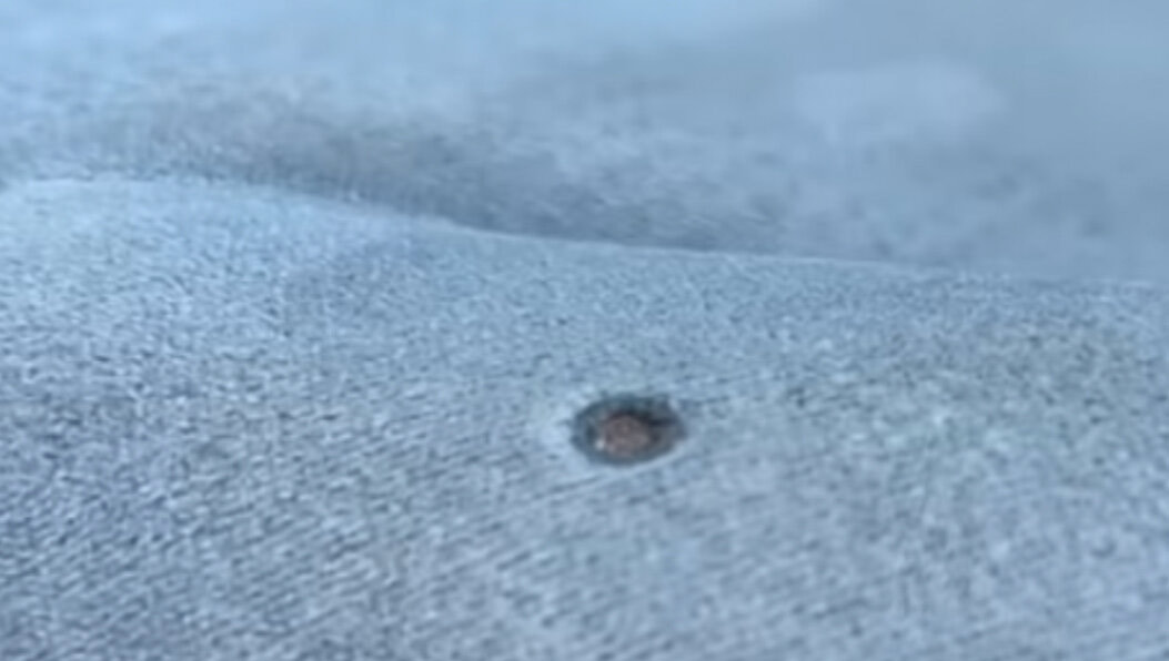 بازسازی سوختگی صندلی ماشین پارچه‌ای